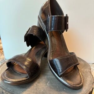 Naot Dark Brown Leather Sandals with small heel.  Size EU 40